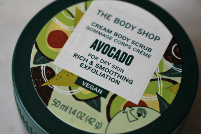 The Body Shop – Avocado cream body scrub